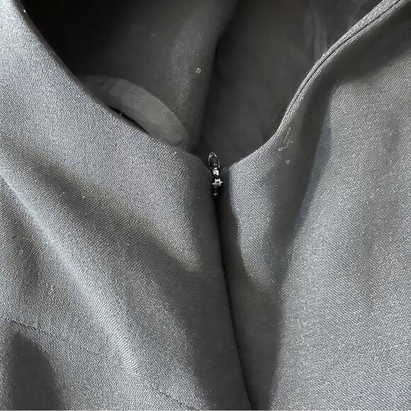 Osman Contrast Wrap Gathered top black navy blue - 8 - Picture 10 of 13